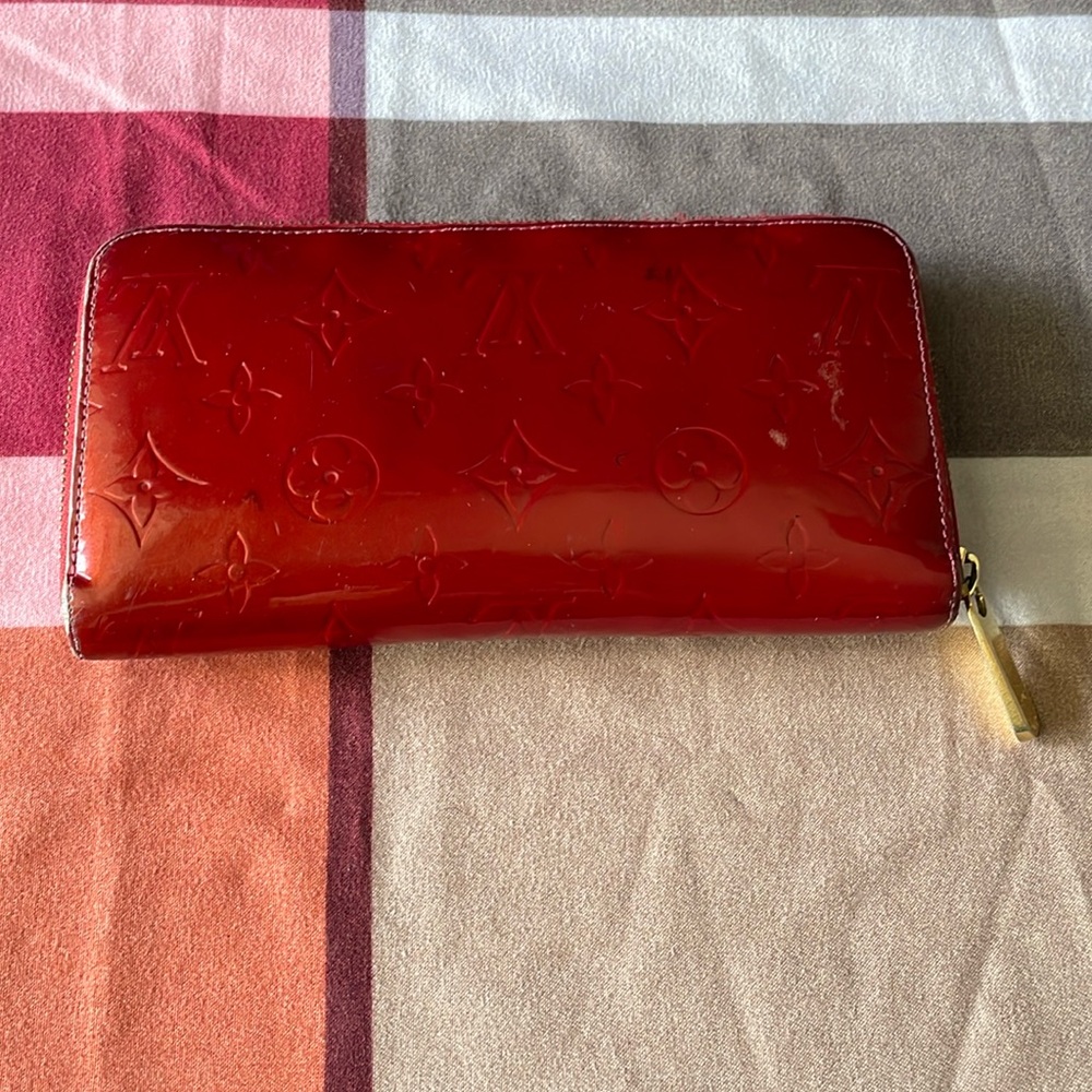 Louis Vuitton Red Vernis Monogram Long Zipper Wallet
